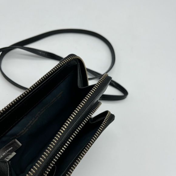 Matt & Nat mini leather crossbody purse - Picture 5 of 6